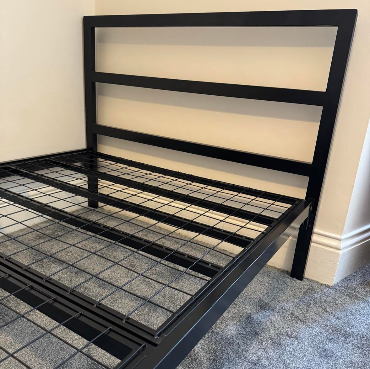 headboard and mesh bottom of contract grade metal frames